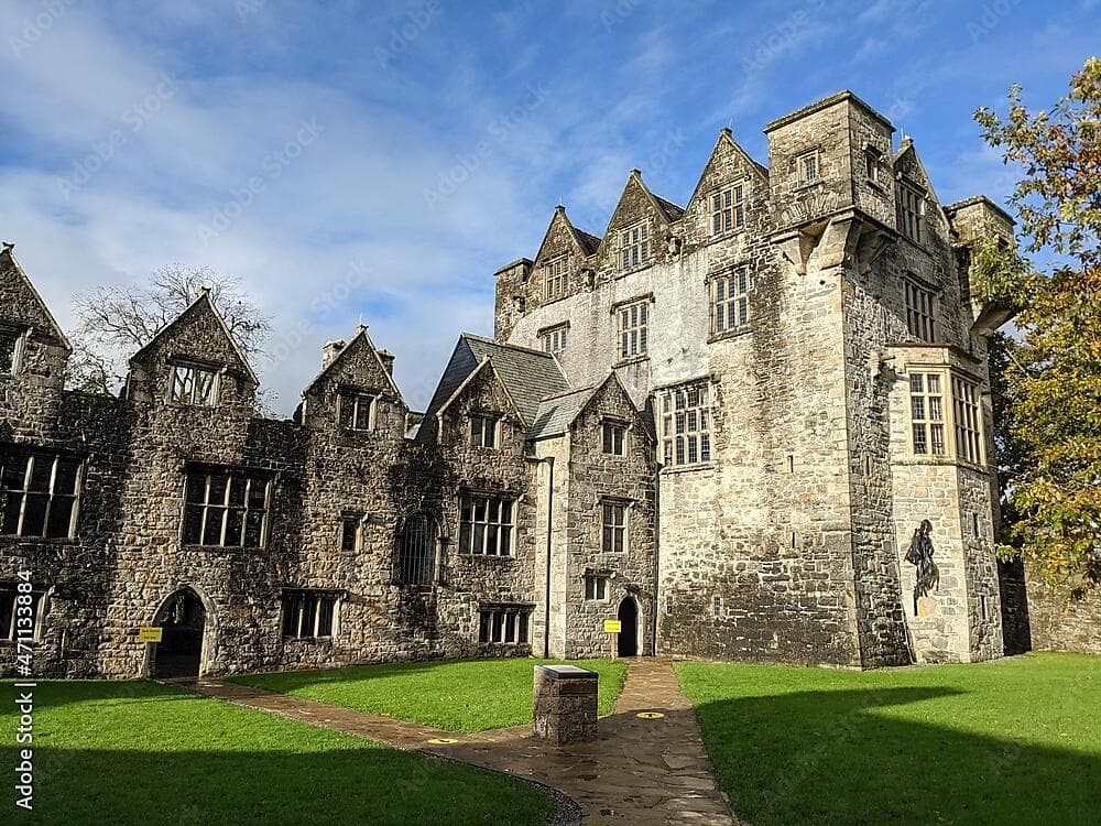 Autour de l’île d’Émeraude  